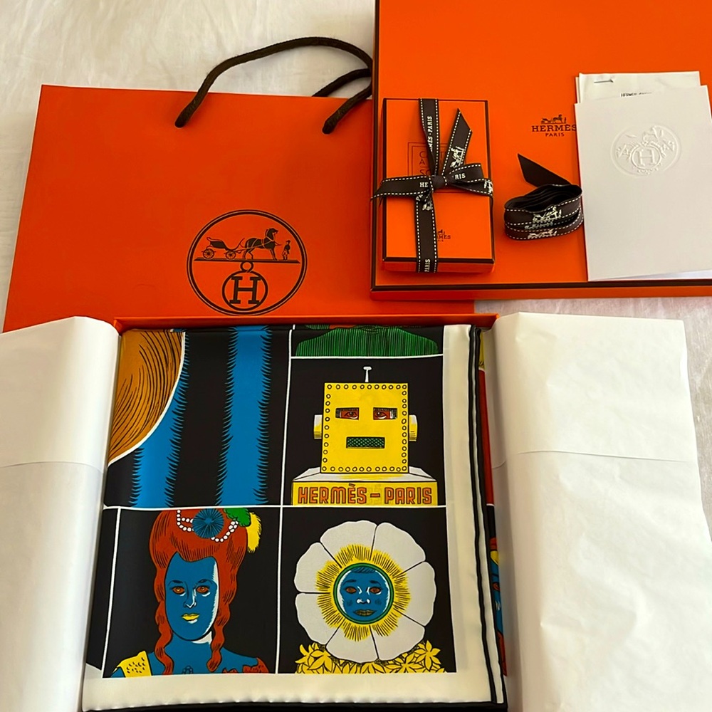 FINAL PRICE- NO OFFERS! Hermes Dress Code Double Face Silk Scarf- 2 scarves in 1